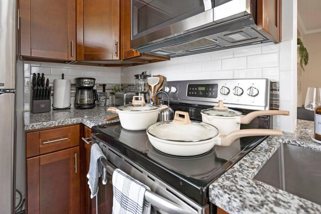 Historic Heights Cozy Nook Apartment Х'юстон Екстер'єр фото